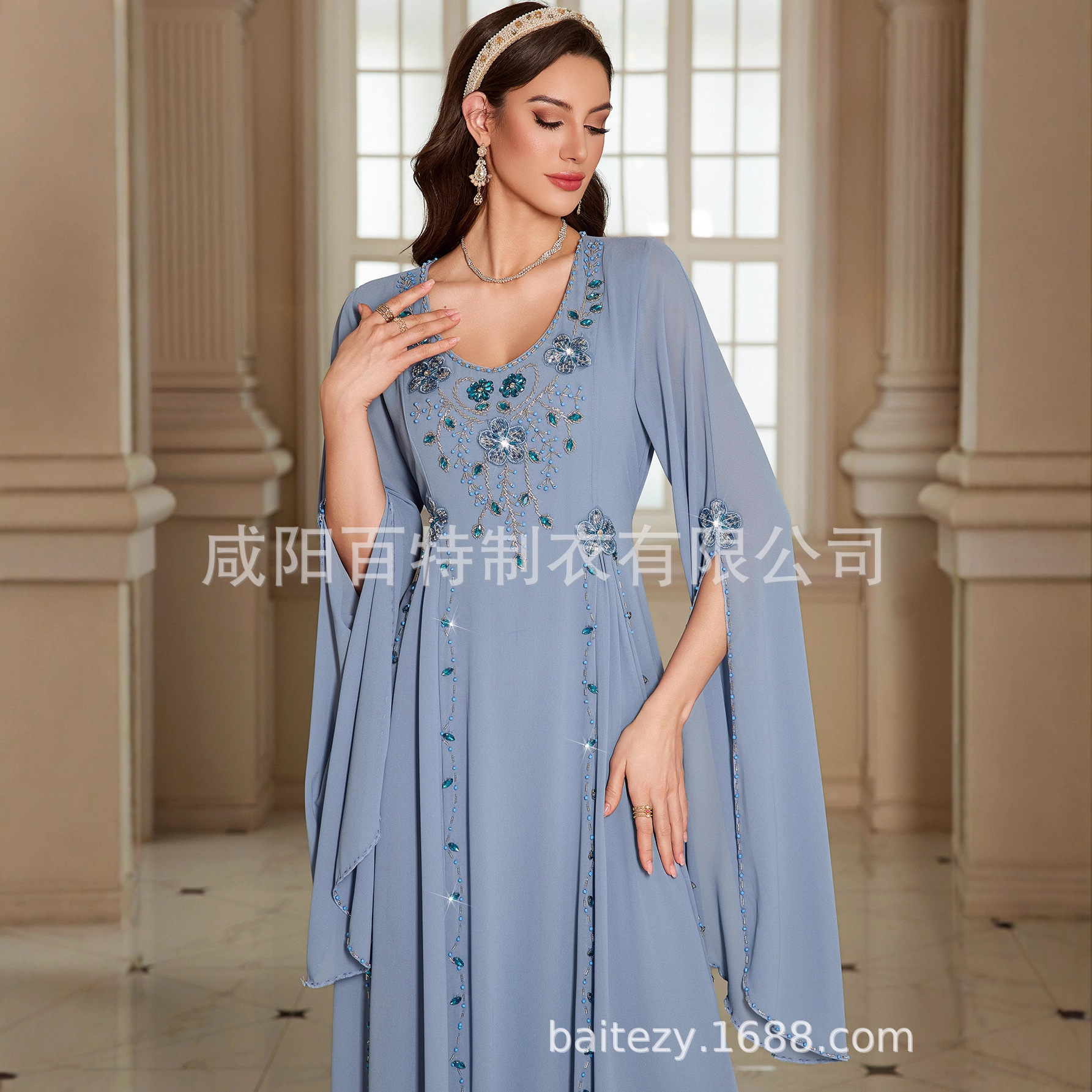 Robes de cérémonie élégantes et tendance pour femmes, couleur bleue unie, col rond, longueur cheville, avec perles, abaya musulmane, nouvelle mode féminine