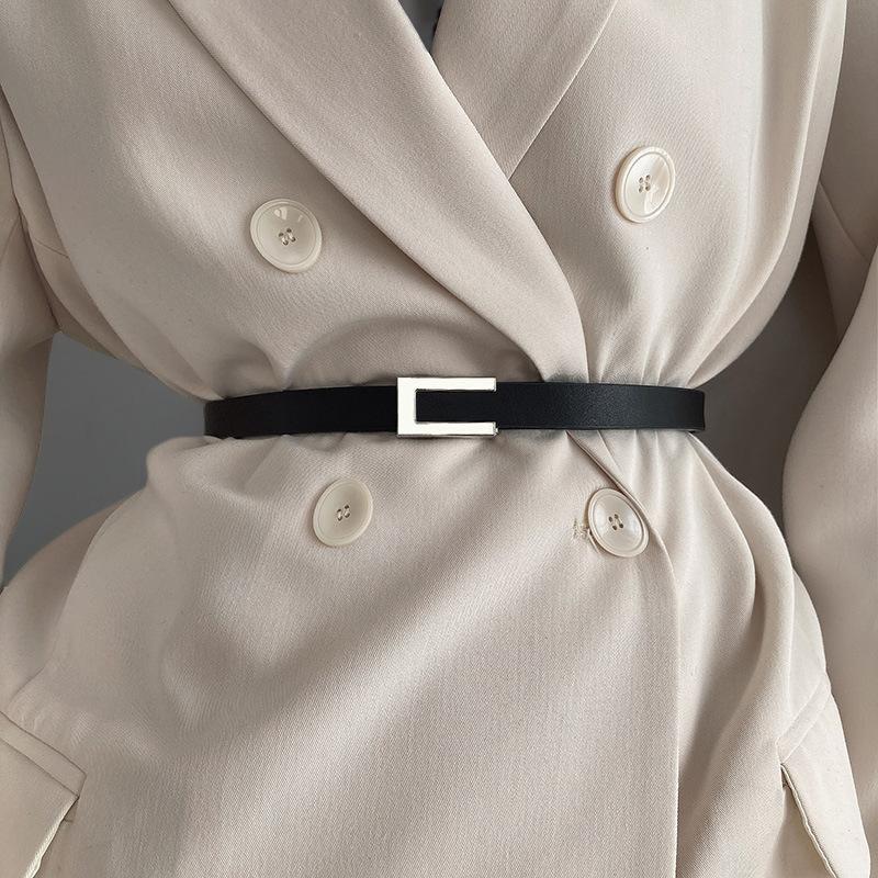 Nouvelle ceinture fine pour femme, boucle en métal noir, or, argent, ceinture décontractée en cuir PU, ceinture de taille pour pantalon, robe, décoration