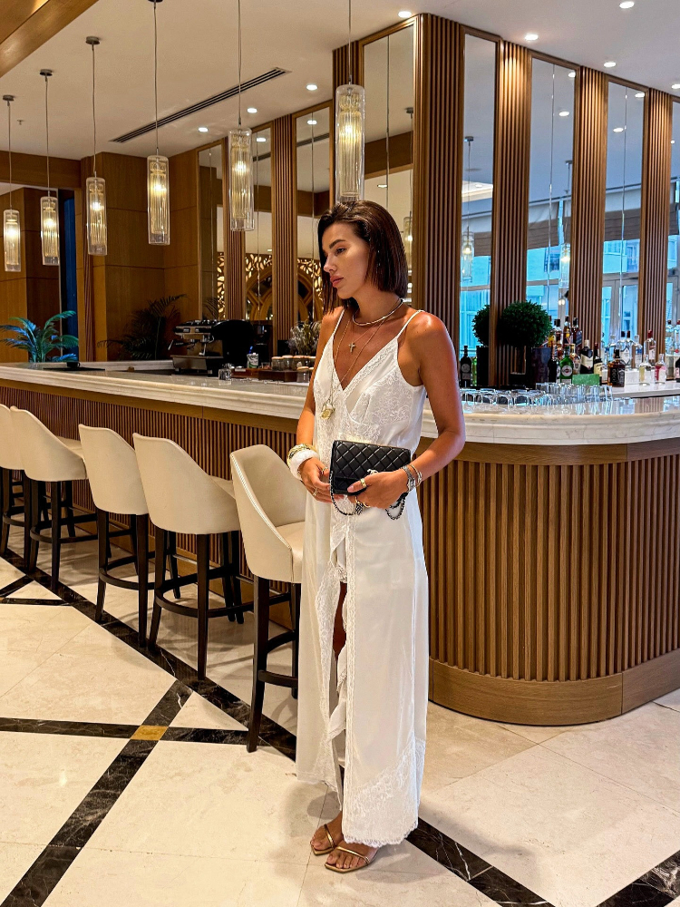 Nouvelle Robe Longue Élégante Française en Satin et Dentelle avec Fente, Design Stylé et Raffiné, Combinaison de Plage pour Vacances, Jupe Longue
