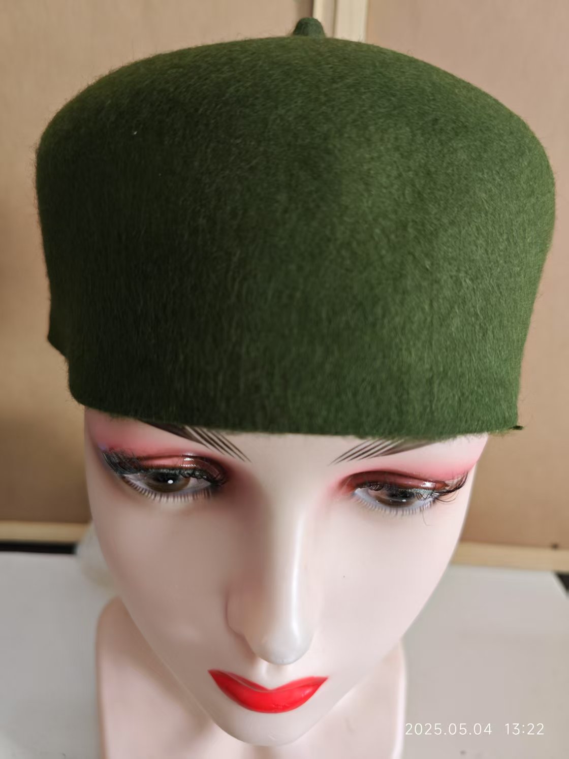 Casquettes de béret en feutre de laine pour hommes musulmans, chapeaux de fête de danse sur scène, mode vert rouge Kufi Hijab, chapeau de prière Eid fait à la main