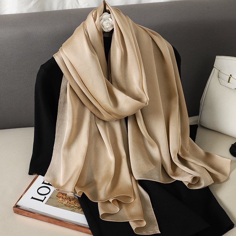 Foulard Foulard en soie châles dame Bufanda élégant solide foulards femmes Sping Pashmina Hijab enveloppes femme plage étoles 2024 luxe