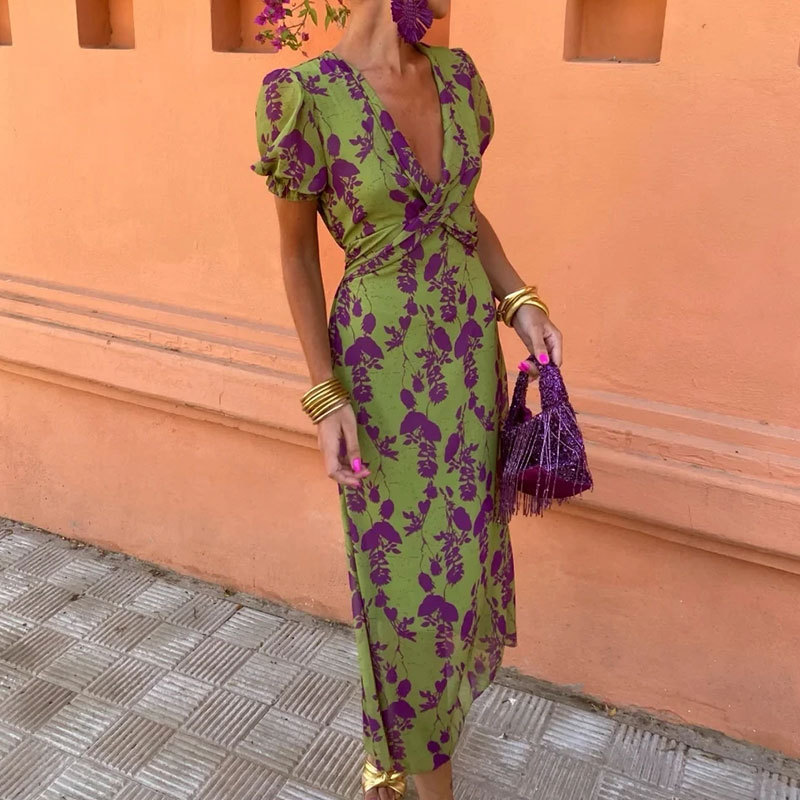 Robe Imprimée Contrastante Tendance avec un Style Élégant, Col en V Ajusté, Manches Courtes, Sexy et Décontractée pour les Vacances, Robe pour Femme
