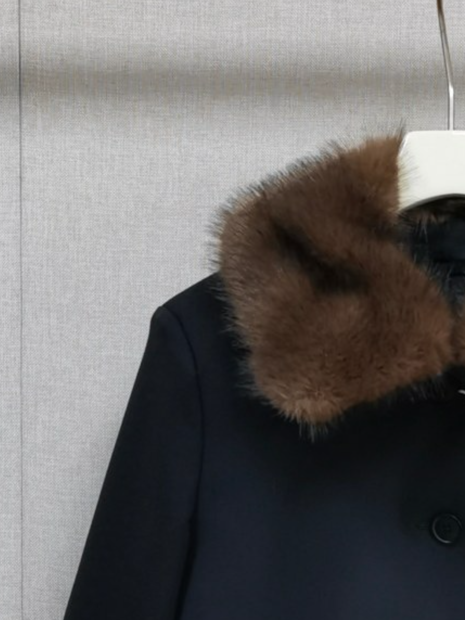 Manteau court pour femme avec col en fourrure amovible, noir, simple boutonnage, veste élégante pour femme, automne-hiver