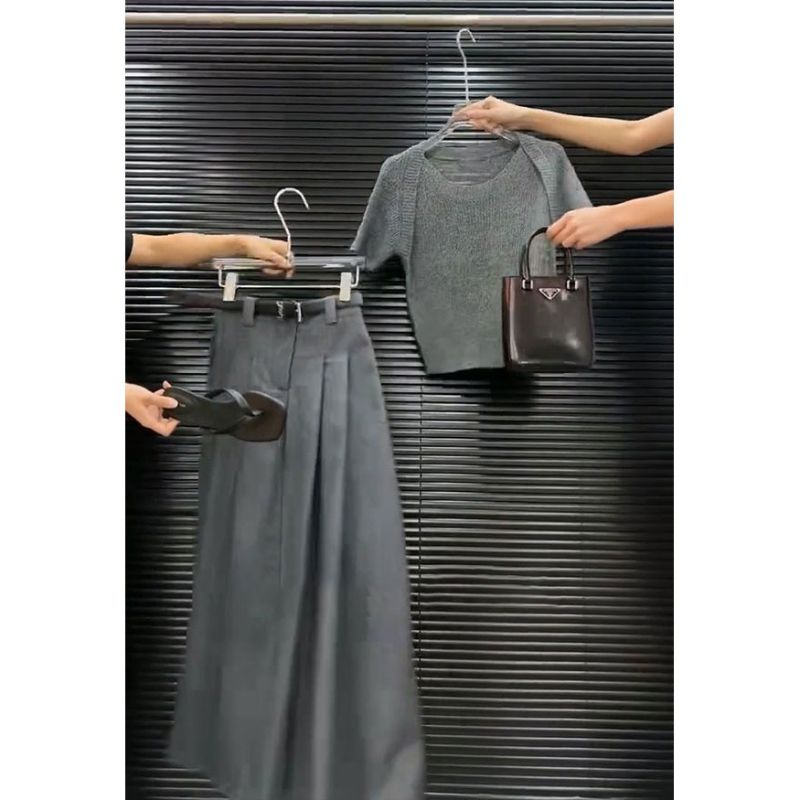 Jupe longue plissée à manches courtes pour femmes, mode coréenne, vêtements d'été, col carré, haut slim, ligne A, ensemble deux pièces