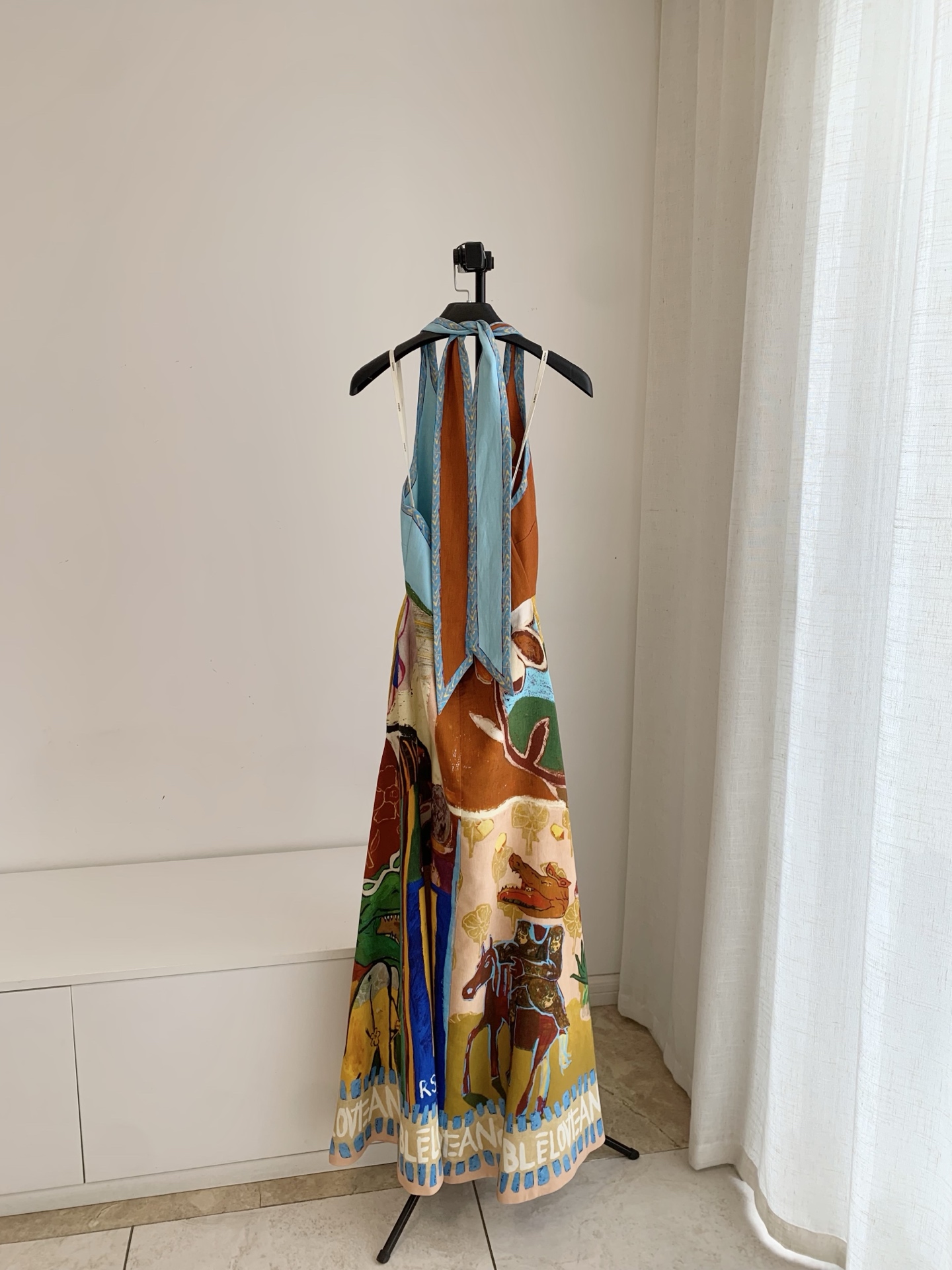 Robe longue sans manches en lin et viscose à col halter avec imprimé peinture à l'huile pour femmes