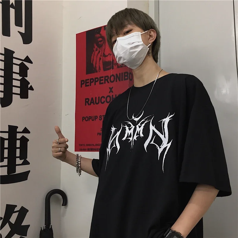Femmes T-shirt Hip-Hop lâche Punk lettre impression hauts T-shirt noir femme été T-shirt graphique T-shirt femme mignon hauts T-shirt