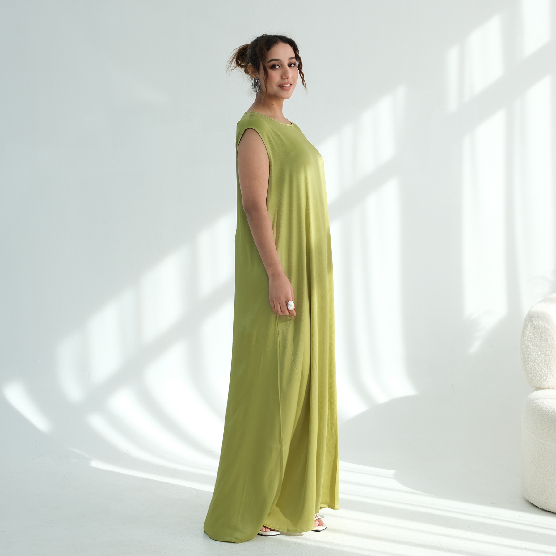 Nouvelle robe longue sans manches pour femmes musulmanes, Abaya Dubaï, Kaftan Turc, sous-robe pour Abayas, vêtements islamiques, Caftan Marocain Femme