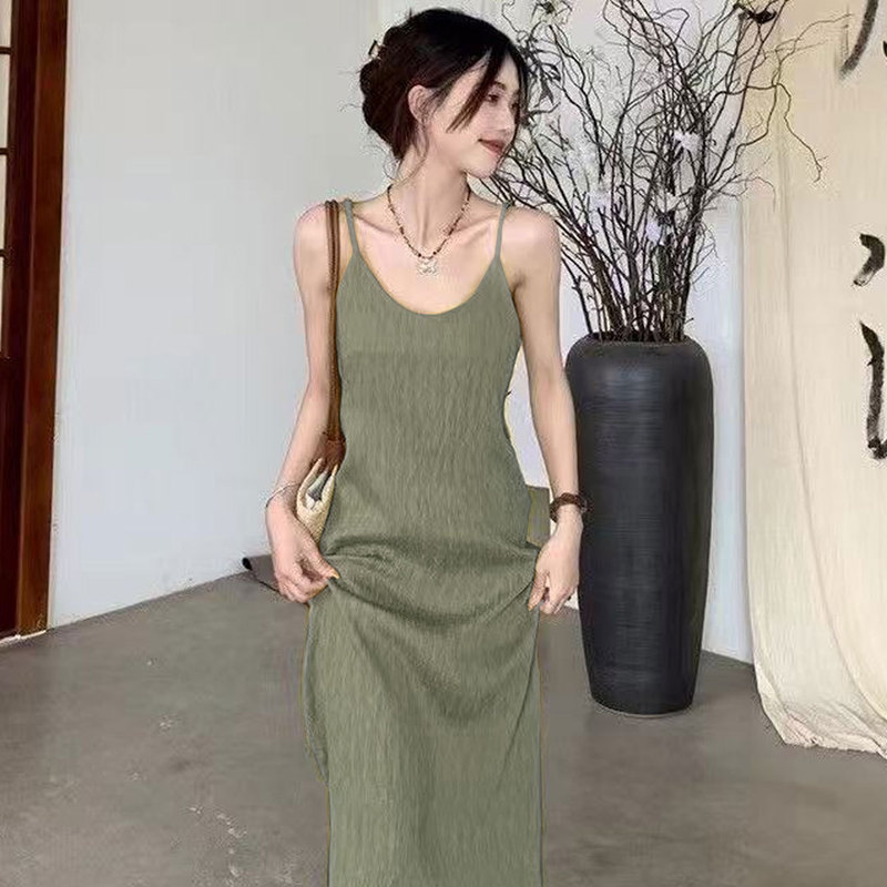 Robe longue d'été pour femmes, style français, bretelles réglables, coupe ajustée, fluide, maxi robe élégante, bohème, plage, cocktail, soirée, usage quotidien.