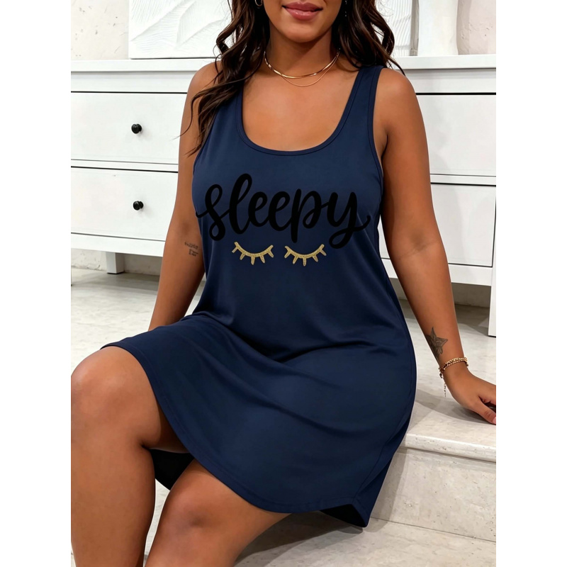 Vêtements de nuit décontractés pour femmes grandes tailles, robe de nuit droite à col rond et ourlet incurvé avec imprimé lettres, vêtements d'intérieur frais d'été pour grandes tailles