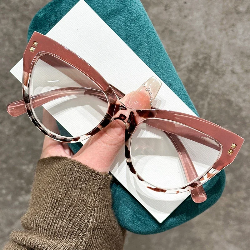 Lunettes de lecture œil de chat multicolores rétro pour hommes et femmes, verres de presbytie bloquant la lumière bleue, lunettes de mode personnalisées