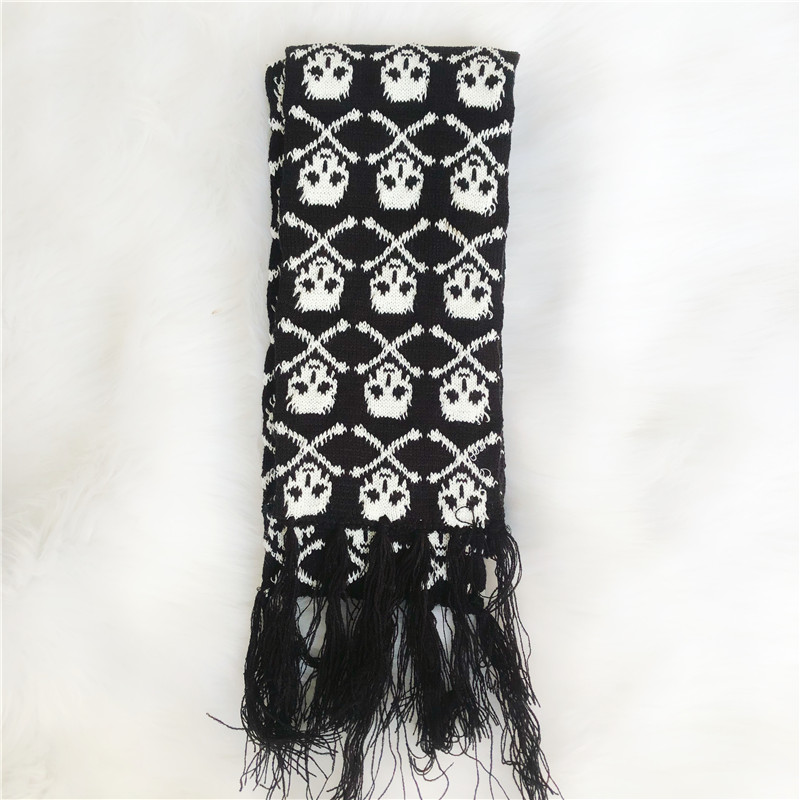 Écharpe Hip Hop unisexe pour femmes et hommes, marque de luxe, châle tricoté, chaud d'hiver, Design tête de mort, longue frange enveloppante
