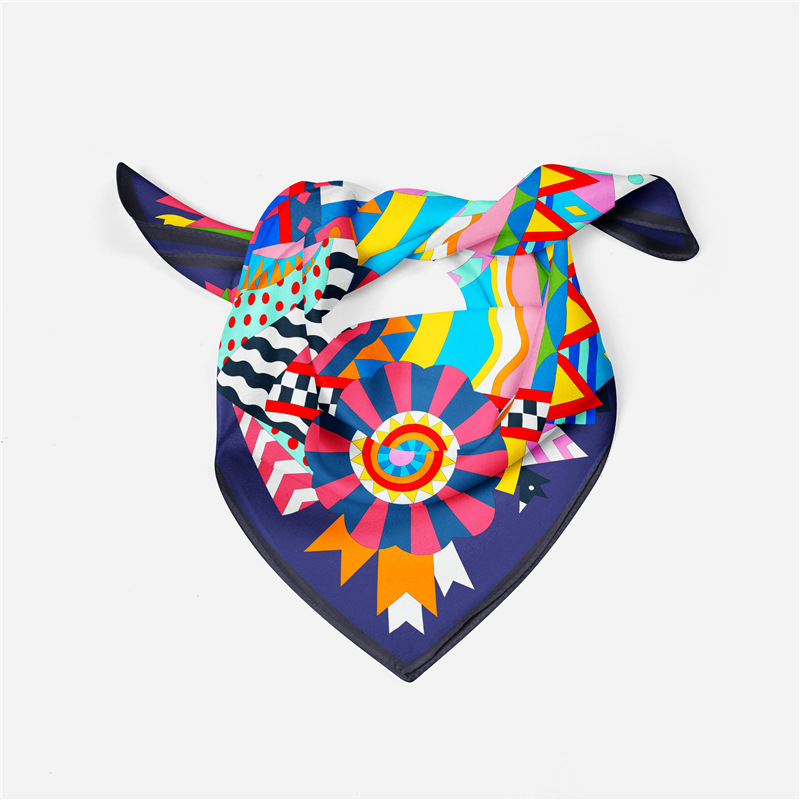 Foulard en Satin de soie pour femmes, mouchoir imprimé, tête carrée, Bandana, petit silencieux, Hijab, pour dames et filles, 53x53cm, nouvelle collection 2023
