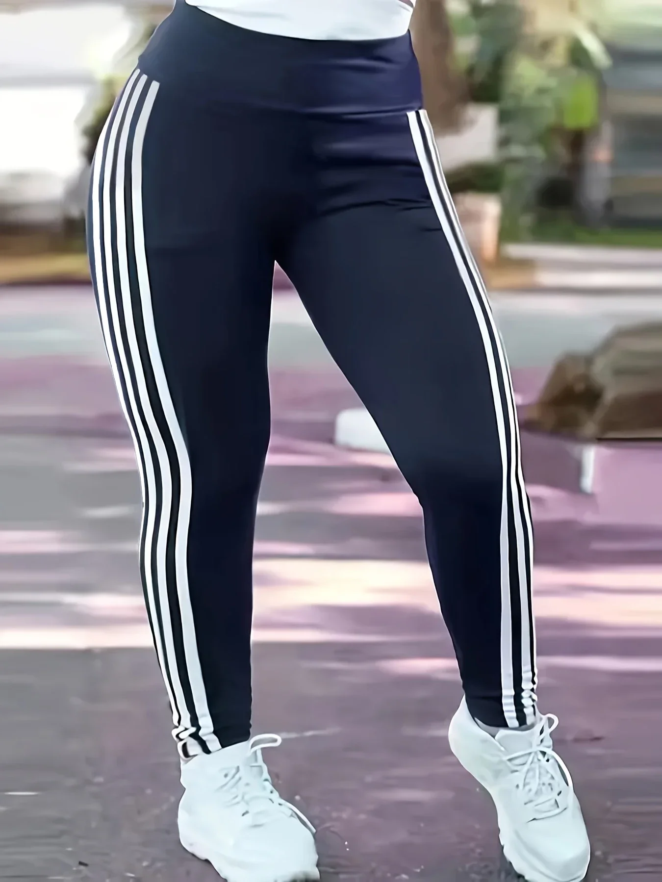 Femmes été grande taille classique rayé coton Leggings grande taille Sport décontracté gymnase Push Up Leggins Mujer évider pantalon mince