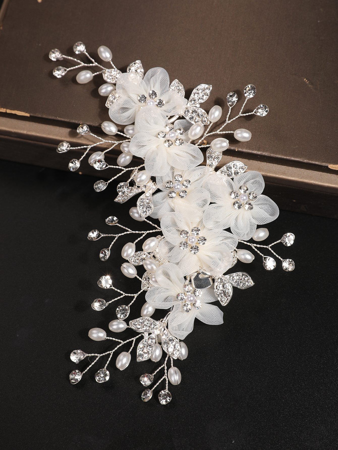 Nouveau style de coiffe en gaze florale féerique style forêt, accessoire de cheveux de mariage coréen avec fleurs de perles, épingle à cheveux
