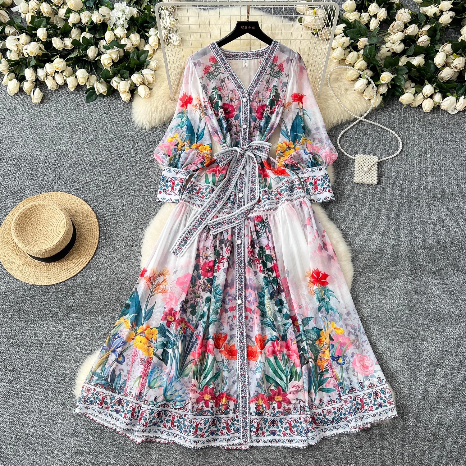 Robe d'été bohème en mousseline de soie à fleurs pour femmes, col en V, manches longues lanterne, ceintures, plage, vacances, éducatif, 2025