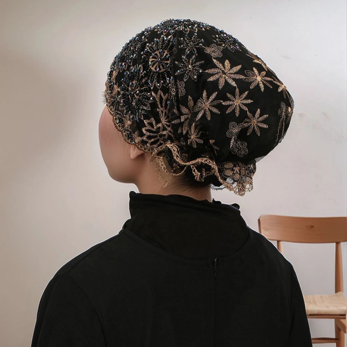 Casquette intérieure en dentelle de perles musulmanes de luxe, couvre-chef islamique élastique pour femmes, casquette de prière élégante, couvre-tête décoratif