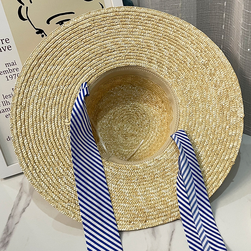Chapeau d'été pour femmes, casquette de Protection solaire, haut plat, à large bord, décoration de ruban, chapeau de paille, chapeau de soleil de plage avec mentonnière