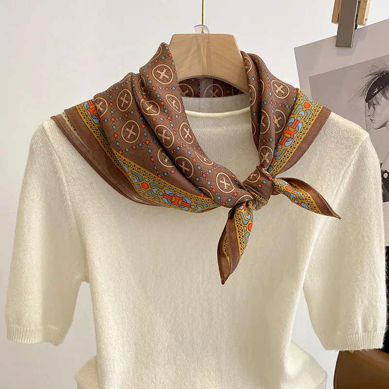 Foulard Carré en Velours Imprimé pour Femme, Design de Luxe, Doux, Tête, Hijab, Cravates, Bureau, Sauna, Cadeau