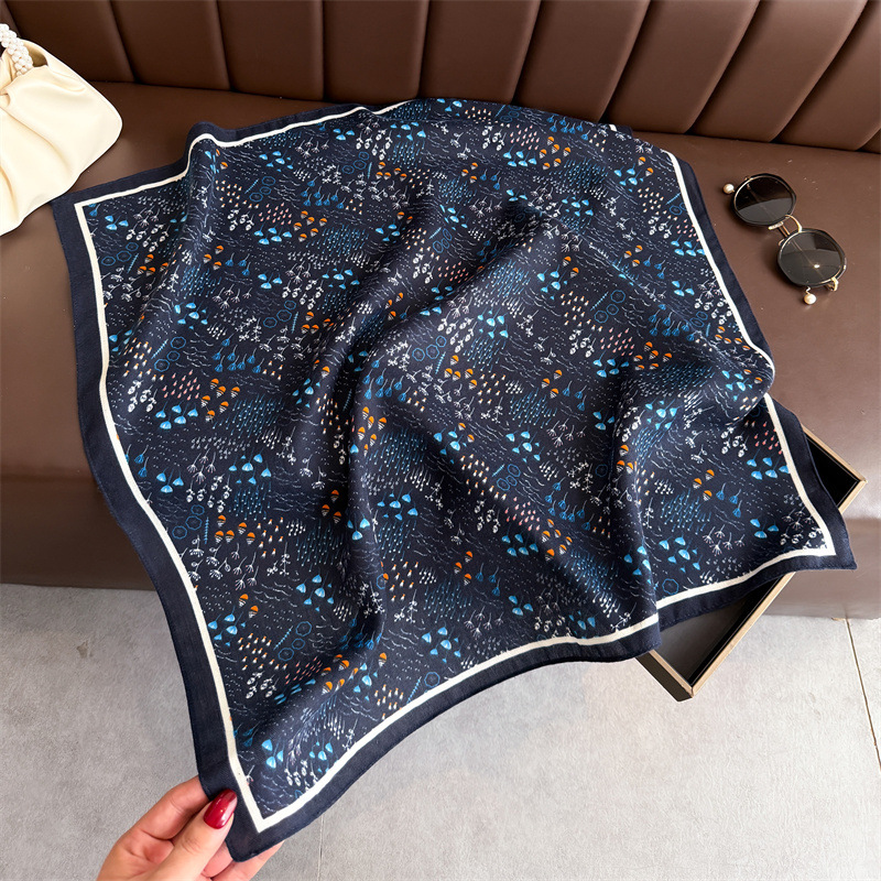Foulard carré de luxe imprimé Floral pour femmes, châle Hijab élégant pour dames, pour voyage, tache douce, Imitation soie, foulard