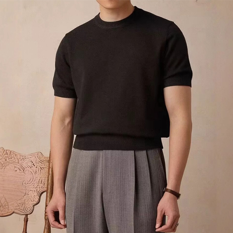T-shirt manches courtes col rond pour homme, vêtement de luxe léger, tricoté, respirant, décontracté, Slim, couleur unie, Tops basiques, nouvelle mode coréenne