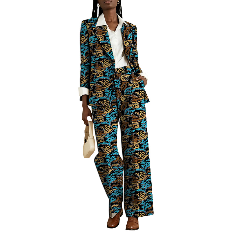Costume pour femme de conception originale, blazer avec pantalon, couture africaine, ensemble pour mariage/fête, tenue Ankara, tenue formelle, sur mesure