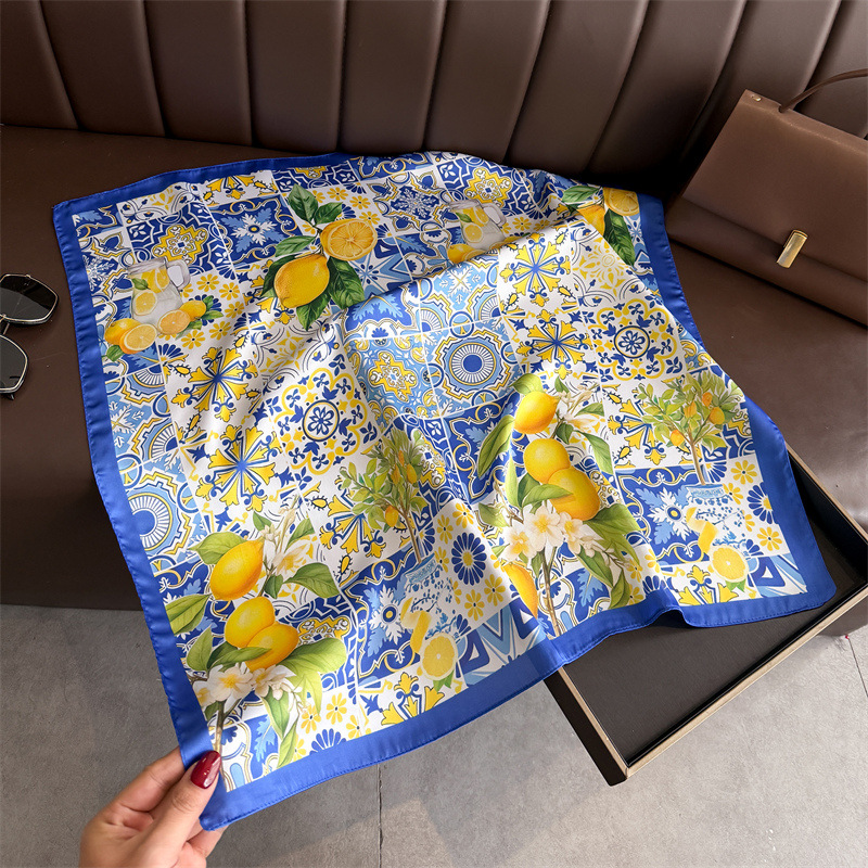 Foulards carrés en soie imprimé fruits pour femmes, 70x70cm, décoration des cravates, foulard pour dames, plage d'été, Hijab, nouvelle collection 2026