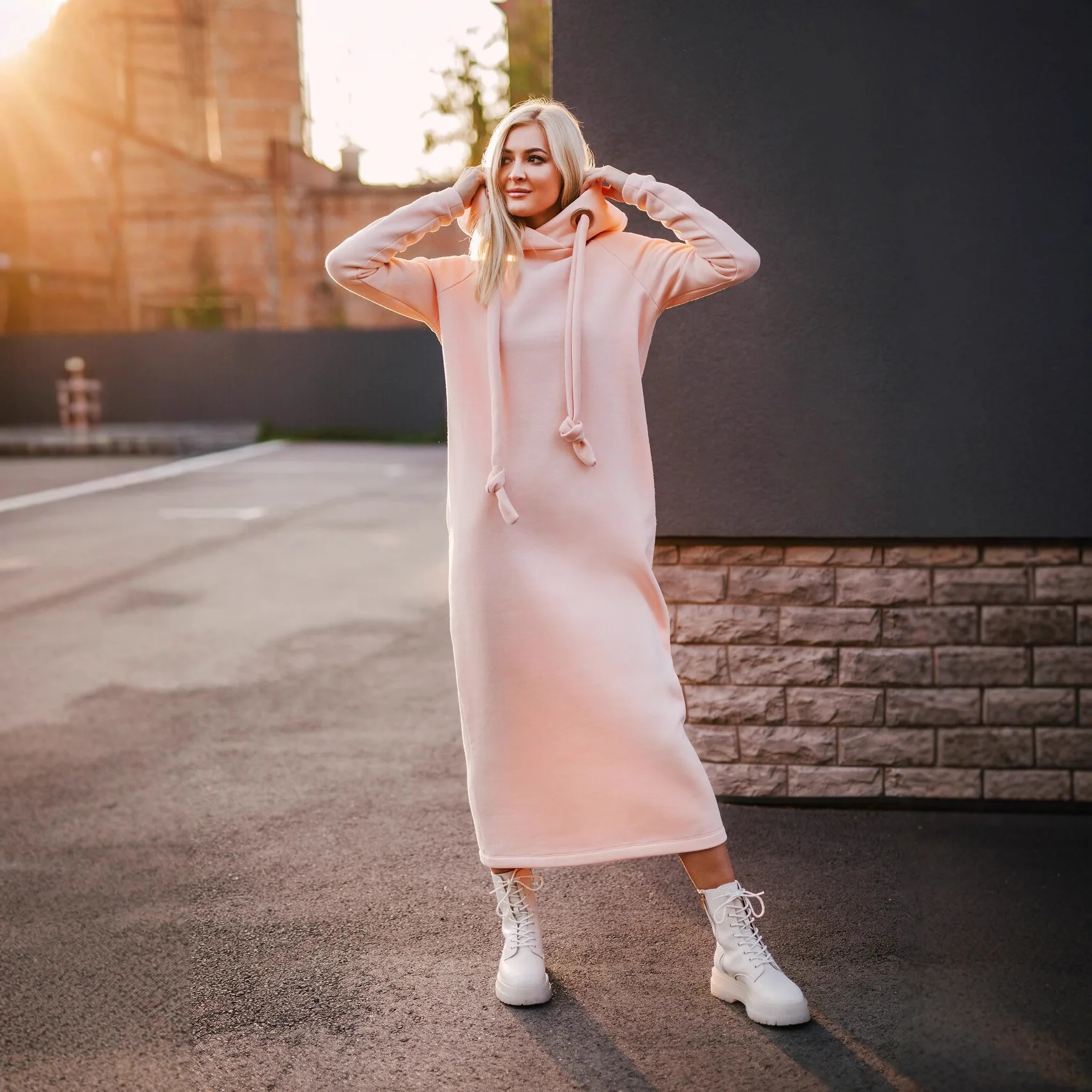 Femmes mode automne hiver nouveau ample grande tricoté à capuche longue robe velours à capuche robe tenue décontractée épissage robe chaude