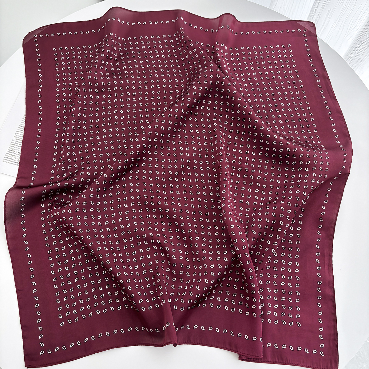 Foulard carré pour femme en satin doux à imprimé floral, écharpe, bandana, accessoire pour cheveux, hijab, châle