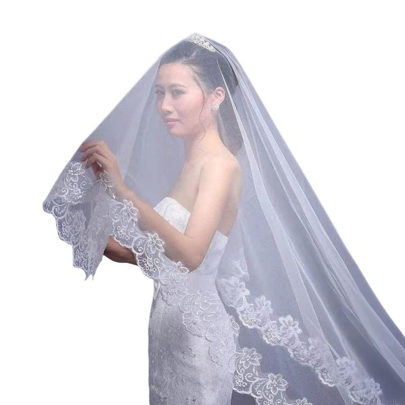 Nouveau voile de mariée court pour un style simple, accessoire de mariage, voile court en dentelle monocouche 1,35 x 1,1 mètres