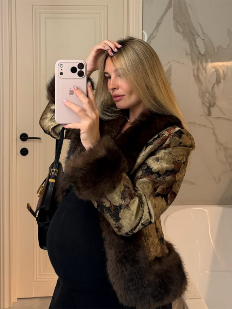 Veste Courte Femme Vintage à Motifs Floraux Jacquard, Col en V, Manches Longues, Bordure en Fausse Fourrure, Collection Automne Hiver 2026, Tenue Quotidienne pour Femme