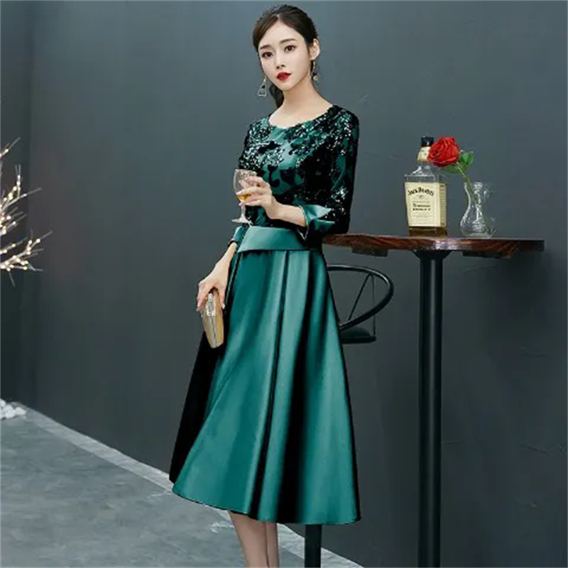 Robe de soirée femmes 2025 printemps nouveau tempérament élégant haut de gamme lumière luxe Banquet soirée hôte Performance Noble robe femme