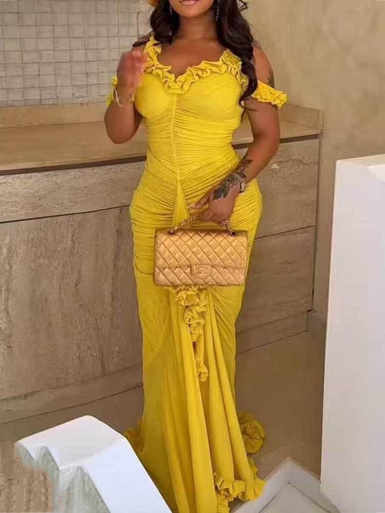 Robe longue d'été pour femme, col halter, chic et élégante, drapée à la taille, amincissante, pour soirée