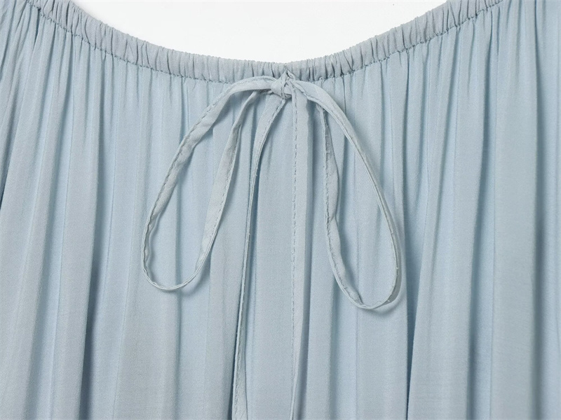 Robe pour femmes, nouvelle robe courte élégante décontractée d'été, sans bretelles, dos nu, drapée, à plusieurs couches, décorative