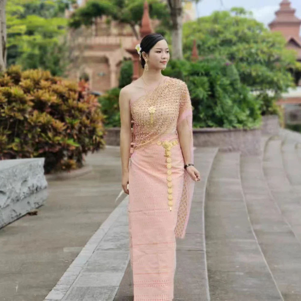 Robe thaïlandaise pour femmes, été 2026, costume Dai à une épaule, rouge étoilé, vêtements asiatiques vietnamiens, robes traditionnelles thaïlandaises