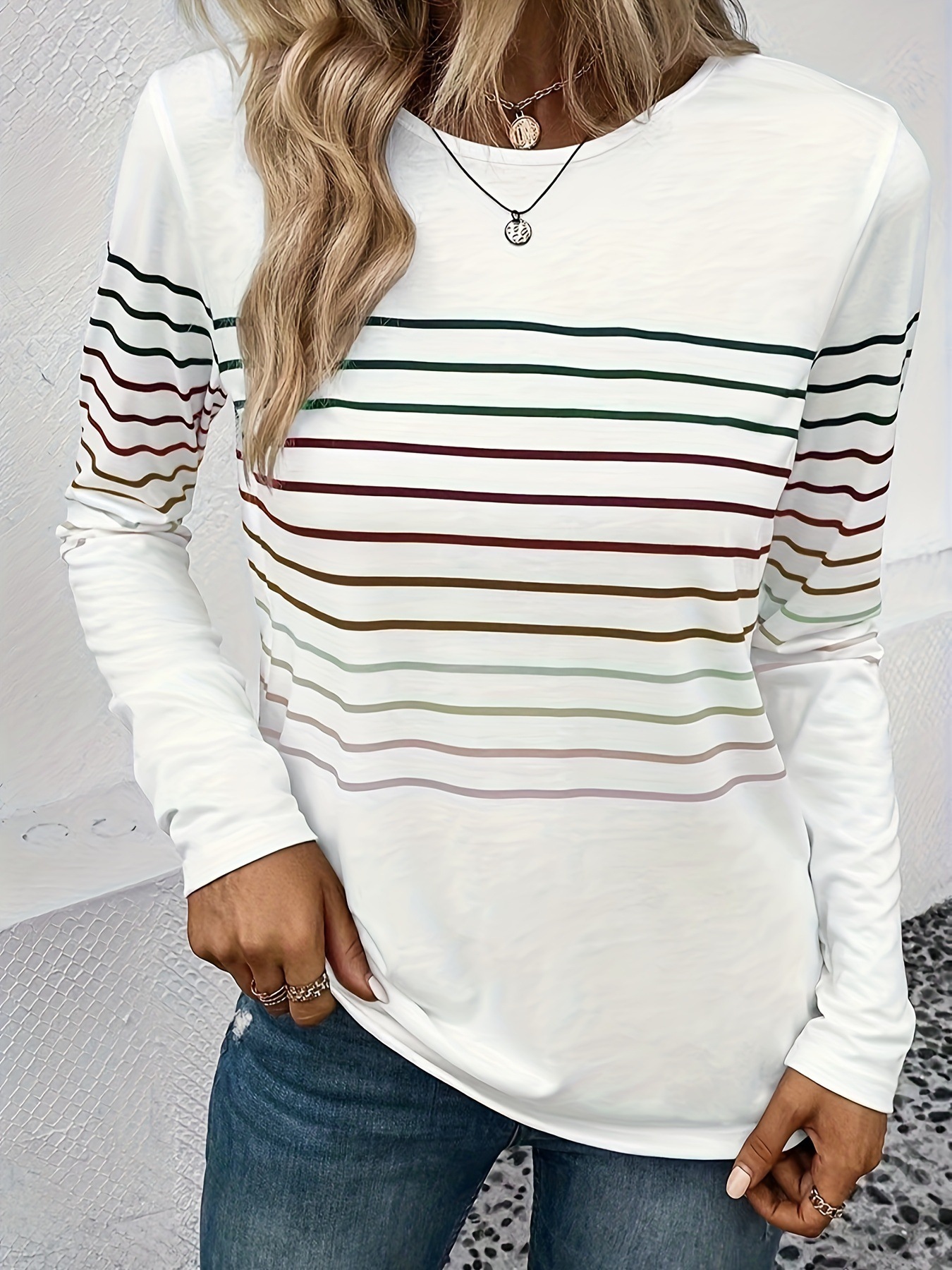 T-shirt rayé à manches longues pour femme, nouvelle collection printemps-automne, décontracté, fin, polyvalent, à porter en dessous