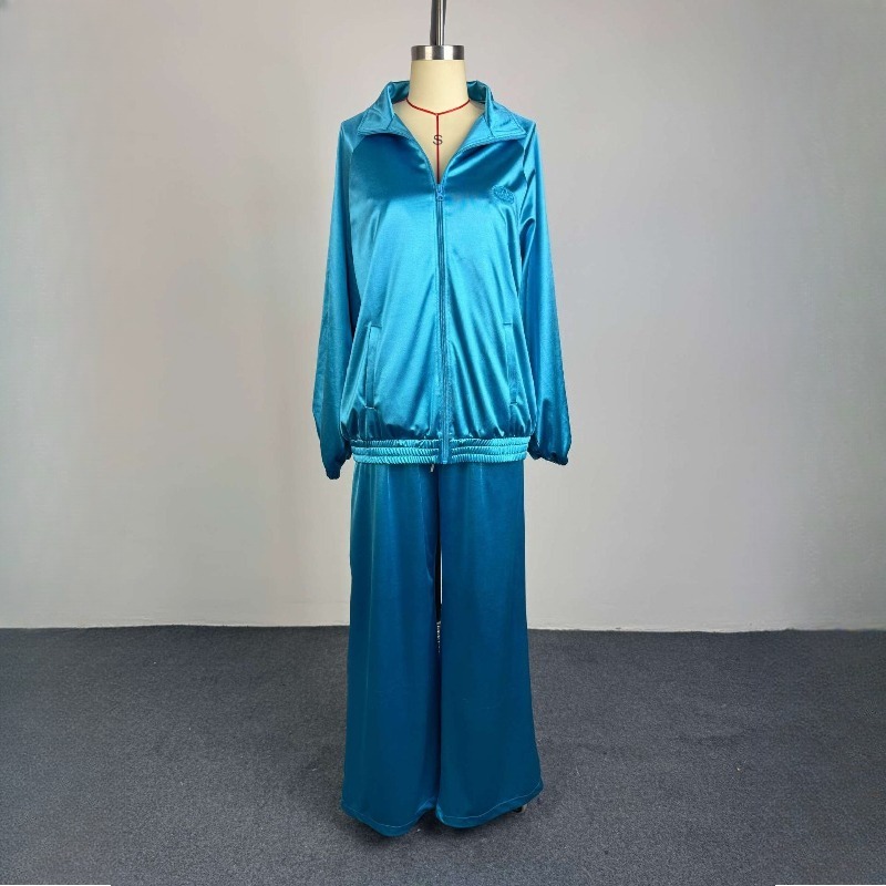 Ensemble de survêtement décontracté deux pièces pour femme, tendance printemps-été 2026, avec sweat à capuche oversize et pantalon large