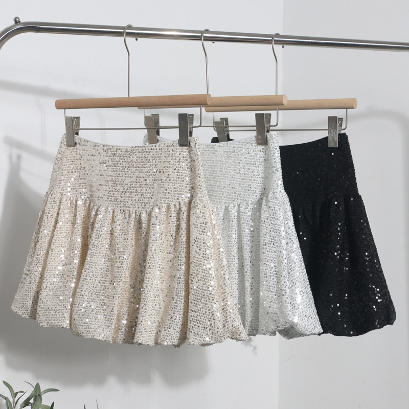 Nouvelle jupe courte trapèze à sequins pour femme, été 2026, sexy, élégante et amincissante