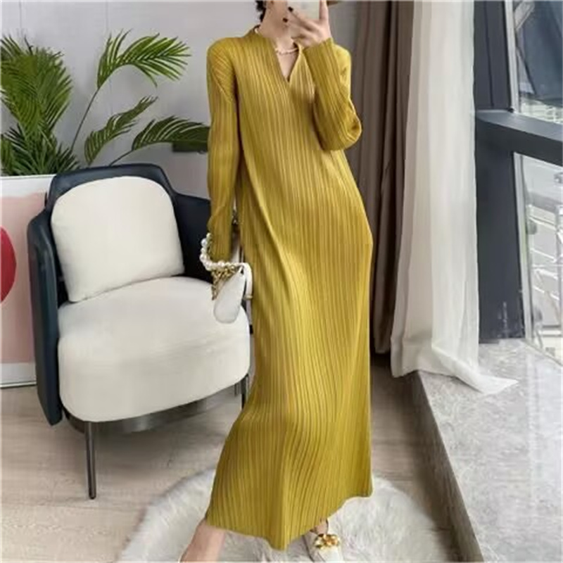 Robes de soirée robe femme maman tempérament mode jupe début du printemps et de l'été grande taille femme gros mm robe plissée ample