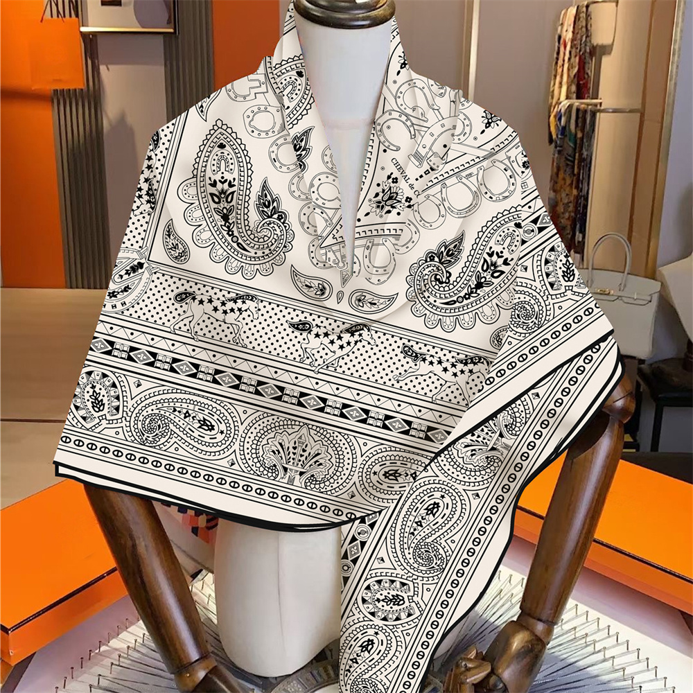 Écharpe d'hiver en soie et cachemire pour femme, châles imprimés cachemire, écharpes carrées chaudes en pashmina, hijabs de marque, grands bandanas pour femme 135CM