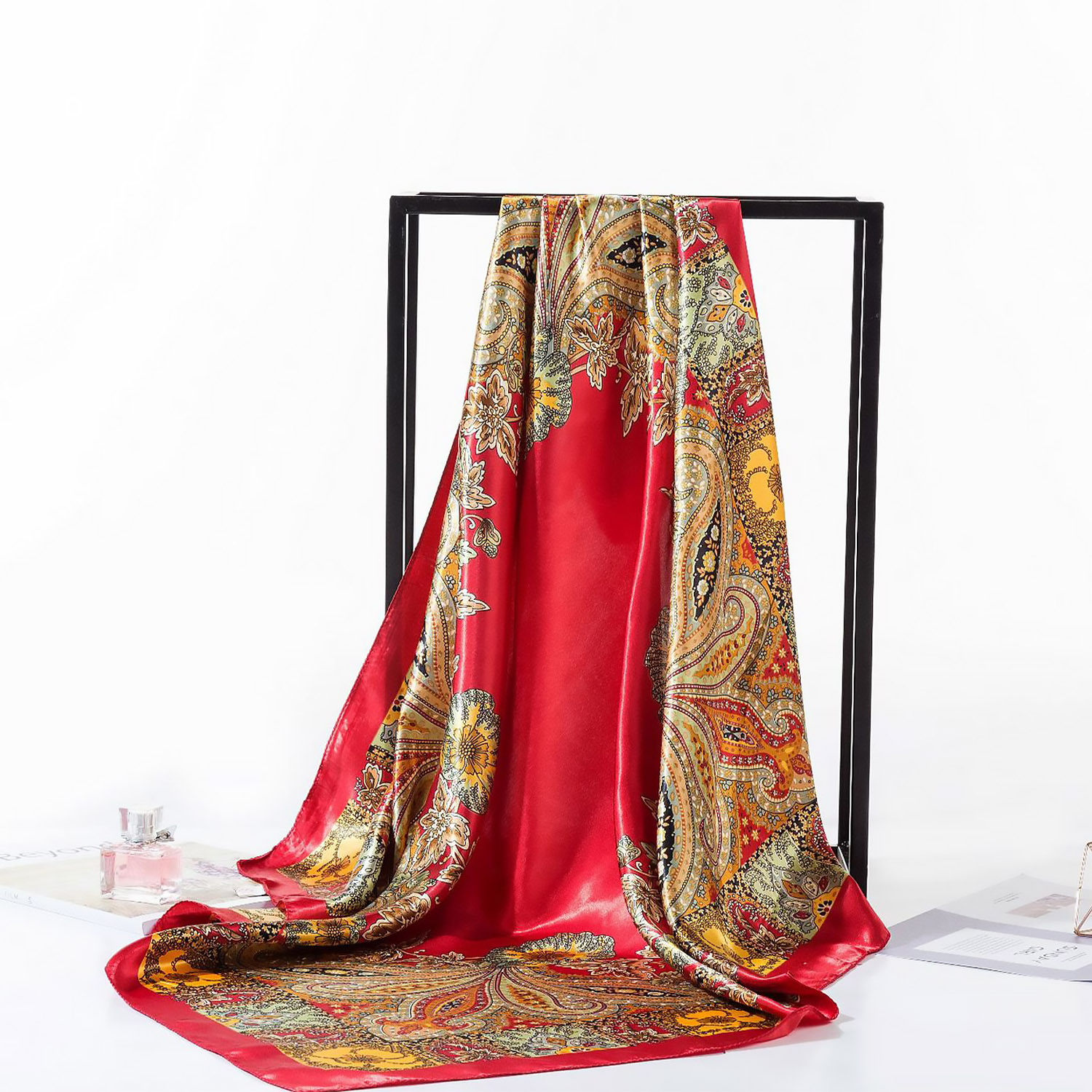 1pc Foulard en soie Scarftop chapeaux pour femmes Vintage quatre saisons foulards de cheveux 90*90 cm Hijab Foulard Iuxe Bandana Femme têtes
