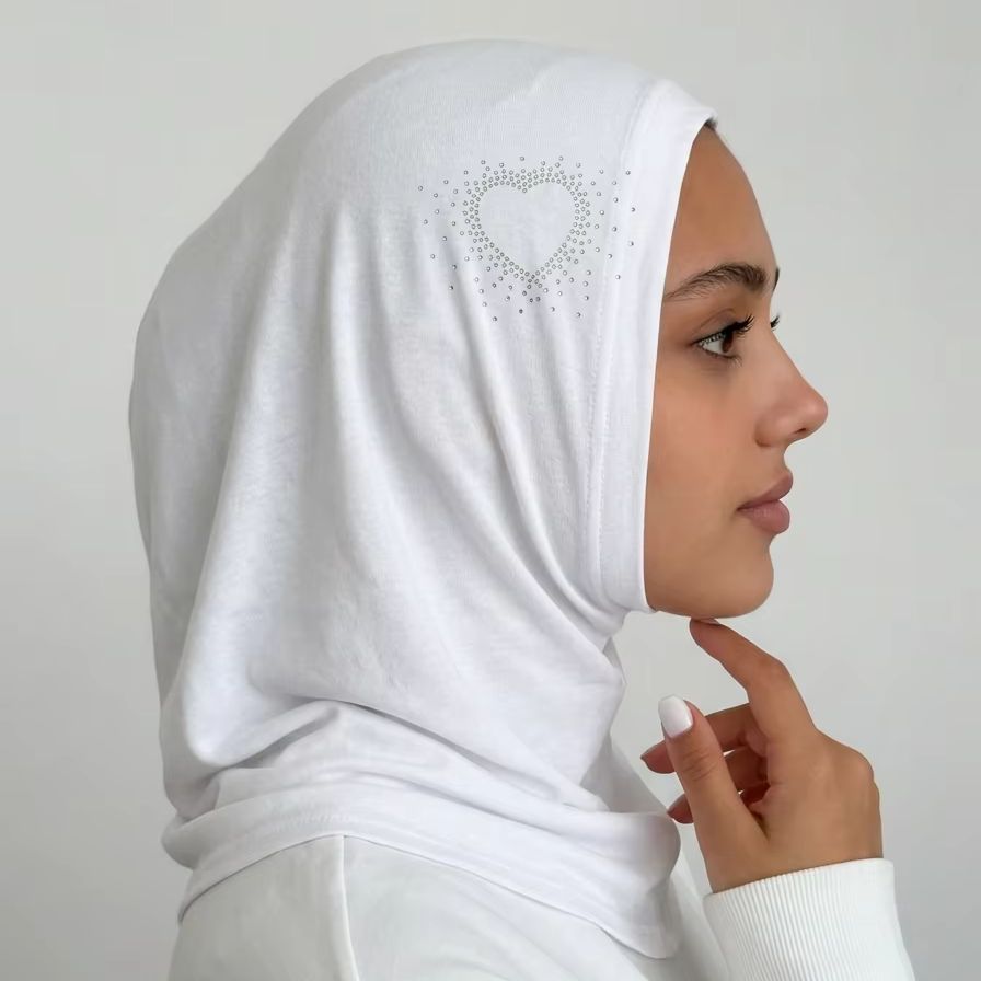 Hijab en jersey musulman avec strass thermocollants, bonnet doux avec nœud, foulard orné de strass en forme de cœur