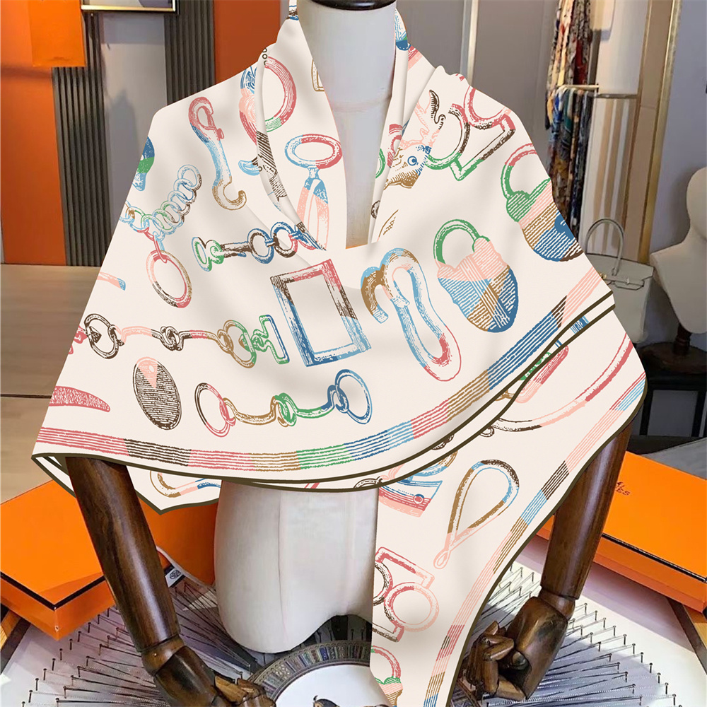 Écharpe d'hiver en soie et cachemire de 135 cm pour femme, châles à motif tête de cheval, écharpes carrées chaudes en pashmina, hijabs de marque, grands bandanas pour femme