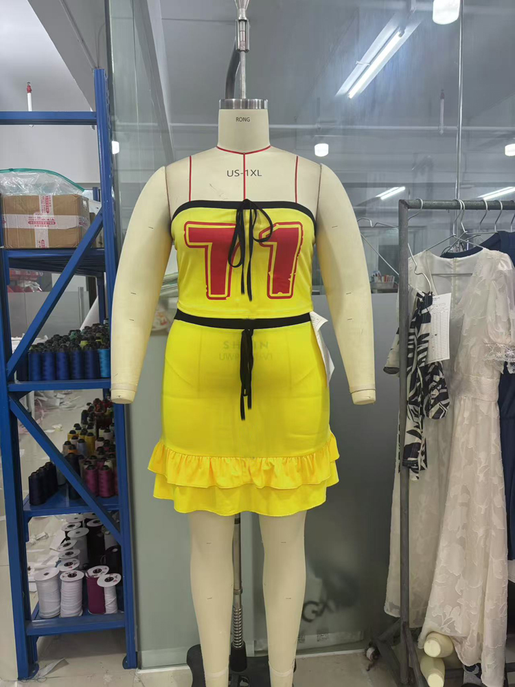 Grande taille 2025 été nouveau Spice Girls lettre haut bustier à lacets nœud papillon licou jupe deux pièces ensemble à la mode Sexy