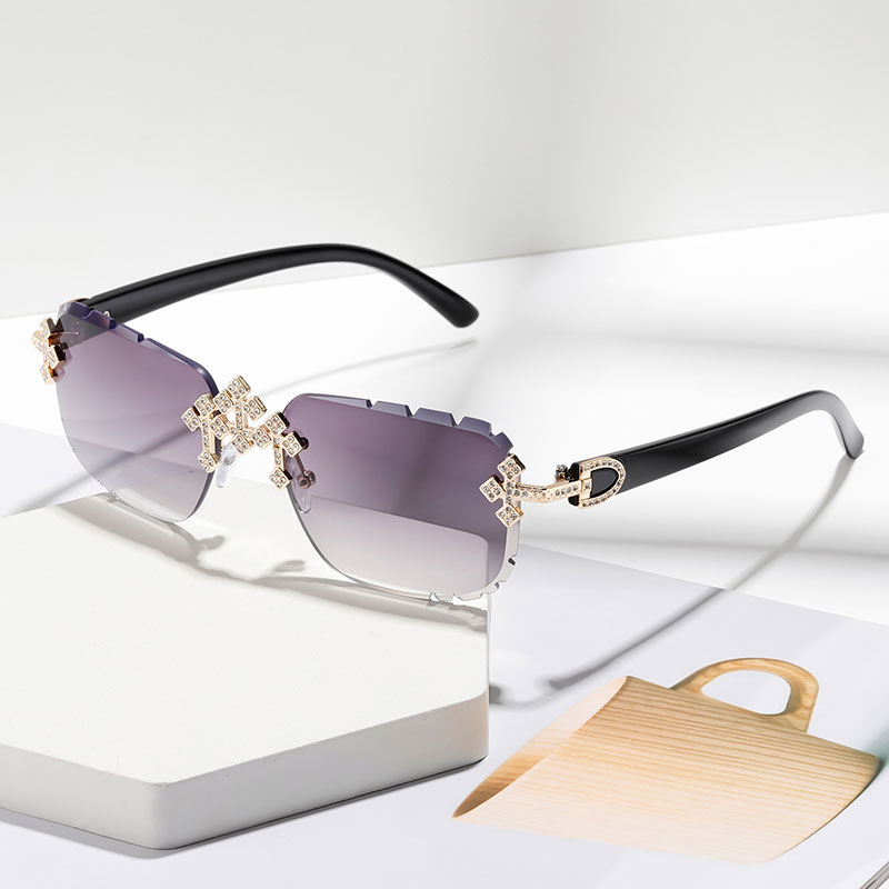 Nouvelles lunettes de mode sans monture pour hommes et femmes, verres haute définition avec incrustations de strass texturés, design de monture tendance, adaptées à un usage quotidien décontracté, choix de cadeau parfait