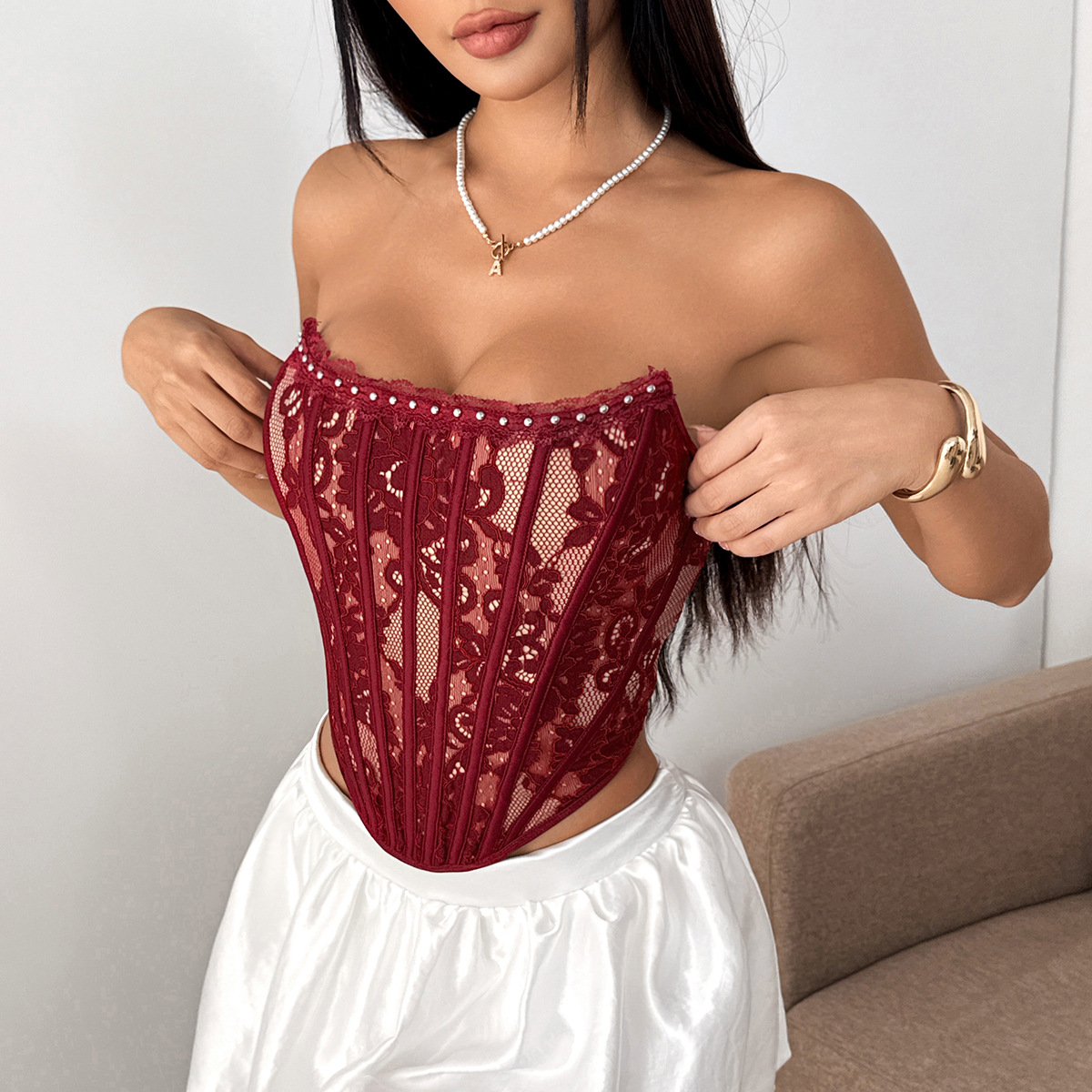 Hauts, vestes, corsets, débardeurs, camisoles et tops tube pour femmes, en dentelle et perles, sans manches, push-up, style coquette, coupe courte, taille ajustée, sexy