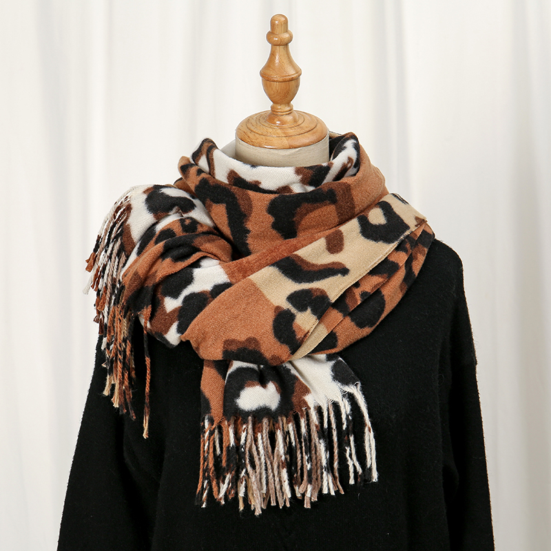 Nouveau léopard Patchwork cachemire écharpe châle enveloppement femmes gland Pashmina hiver chaud couverture châle épais étoles Tippet 2024 écharpe