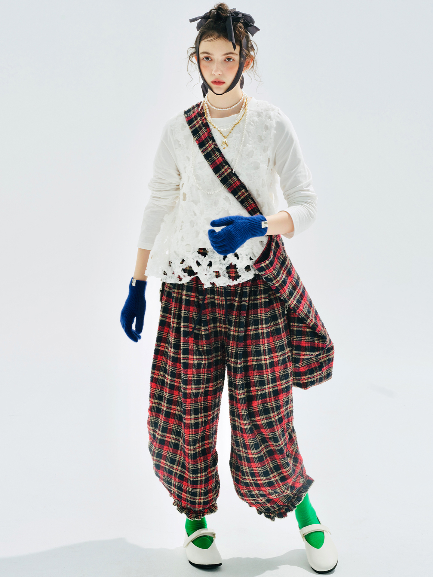 Vêtements féminins, pantalons et jupes pour femmes, pantalon carotte à carreaux, taille élastique, ourlet à volants, style rétro, coupe ample, tenue décontractée