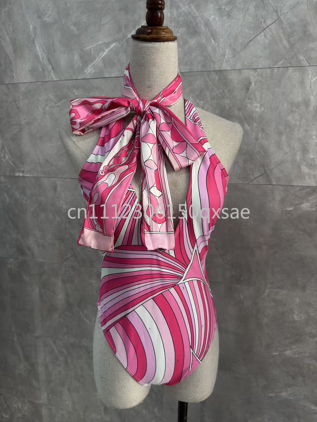 Maillots de bain rose pour femme, design mode, avec foulard et bandeau, logo signature lettre, marque de créateur, tenue de plage