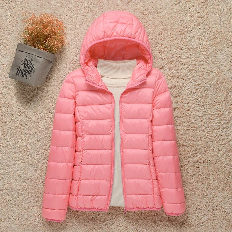 Vêtements pour femmes, manteaux en duvet légers, veste en duvet courte pour femmes, à capuche, nouvelle collection automne-hiver 2024, coupe ajustée, veste fine en duvet véritable