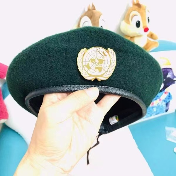 UN BLUE BERET-Casquette de la Force de maintien de la paix des Nations Unies, chapeau avec insigne de l'ONU, accessoire de costume de cosplay de jeu souvenir de calopsitte